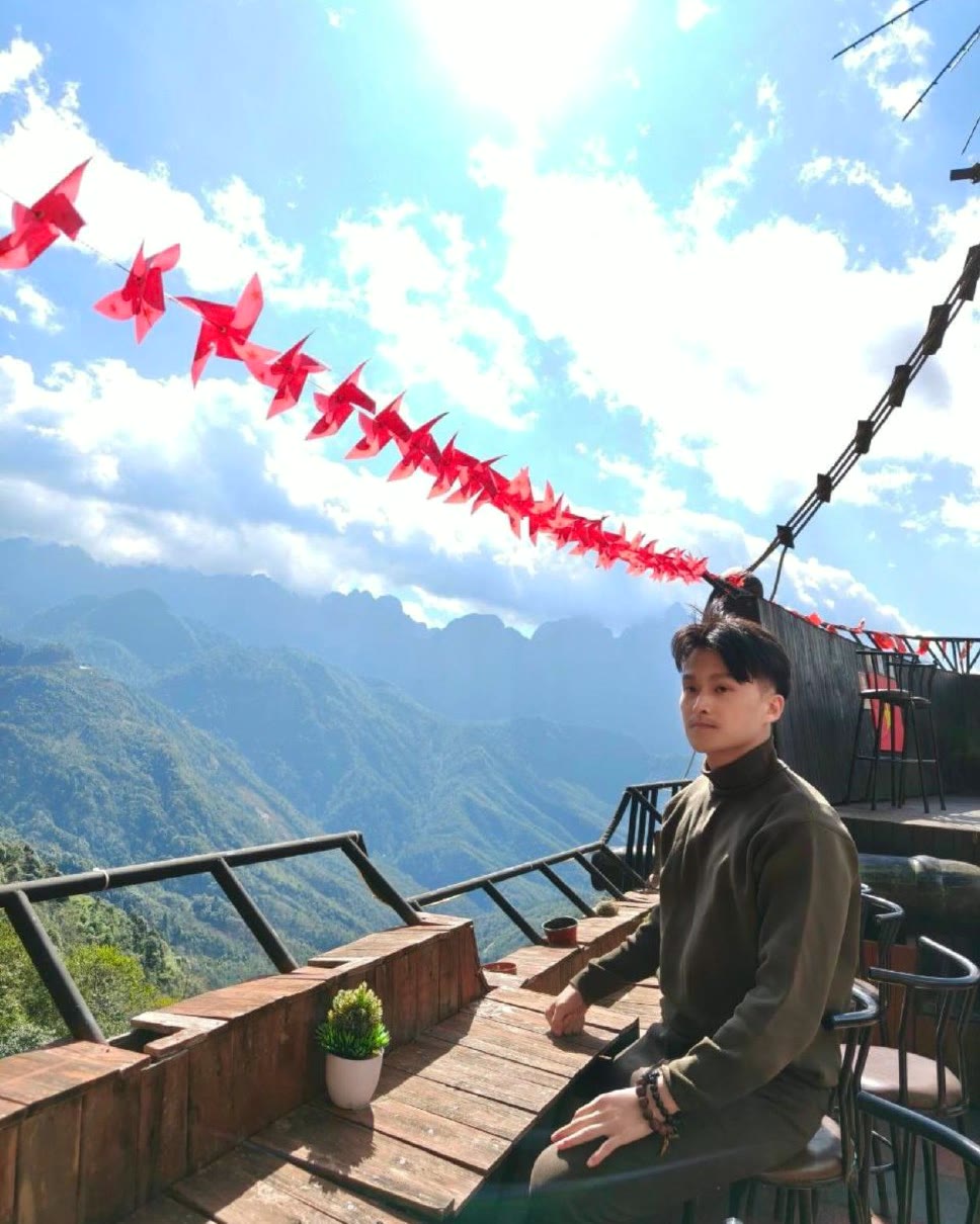 Charlie Tan, founder of SEO Agency Singapore, at a mountain-top terrace in the highlands.